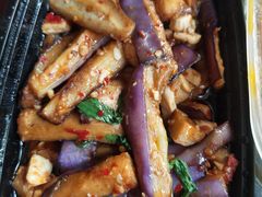 塔肉碎炒茄子-Hi YOU你的饭局泰餐厅(雍和宫店)