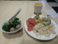 -梦航彩虹之约自助餐厅(华府天地店)