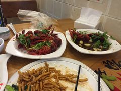 -鲁小三·大骨自助(金山总店)