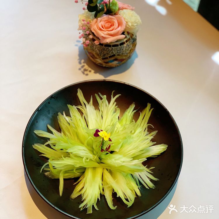 环境优雅娴静的小洋房美食