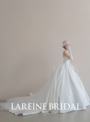 -拉瑞娜LaReine婚纱礼服高级定制