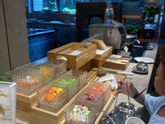 -现代华天大酒店海鲜自助餐(芙蓉南路店)