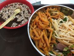 -红鼻子桂林米粉(金唐新光界店)