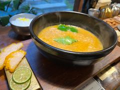 -银米·云南传统过桥米线(双廊黑金冠店)