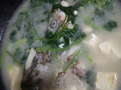 药材浸鱼头-旭璟酒家·传统粤菜·湘菜(逸景路店)