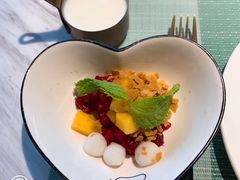 -蜜桃花开·中西融合菜E&W(南长街店)