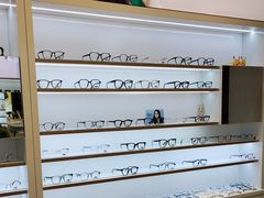 -罗伯特眼镜·蔡司官方授权(前海桂湾店)