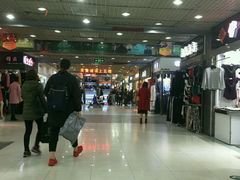 -兴旺欧韩城(上海兴旺国际服饰城店)