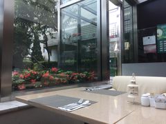 -亮马河饭店翠雅咖啡厅