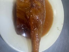 -华香鹅快餐店