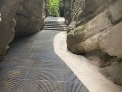 -龙水峡地缝景区