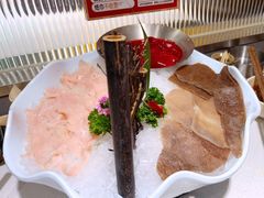 -老房老舍重庆火锅(假日城市店)