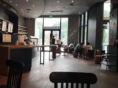 大堂-星巴克臻选(成都来福士店)