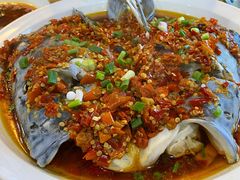 剁椒鱼头-湘聚南县土菜馆(龙山二路店)