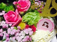 鲜花千层蛋糕-艾加柒克蛋糕茶歇甜品台(春熙路店)