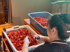 -乡土黄·鲜牛肉火锅·小龙虾(兴业街店)