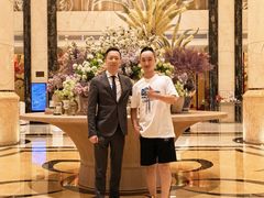 -广州万富希尔顿酒店·感趣自助餐厅·金秋蟹宴生蚝海鲜刺身