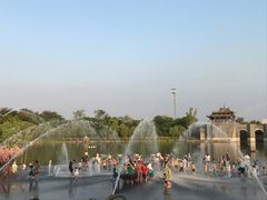 -茅山东方盐湖城景区