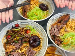 -梅溪·小伙子干挑面(安吉总店)