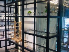 -Trend1881视光·蔡司视觉(领展广场店)