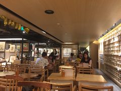-猫的天空之城概念书店(苏州诚品店)
