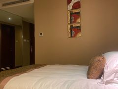 -杭州海外海皇冠大酒店