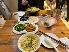 -杨记清芳牛肉拉面(京广路店)