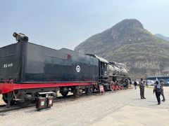 -百里峡七彩艺术小镇