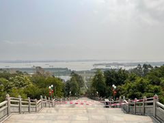-广州莲花山旅游区