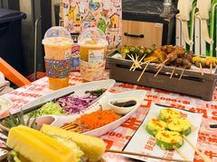 -威记烧嘢·南宁烧烤·超级生牛(绿地店)