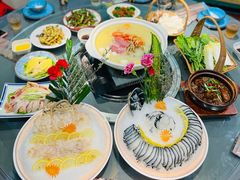 -金龙·打边炉(南京西路店)