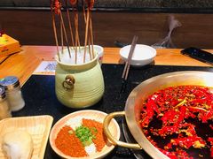 -潮火锅·麻辣牛肉火锅(观音桥方圆·LIVE店)