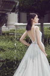 -派丽莫Pellimo原创设计婚纱品牌