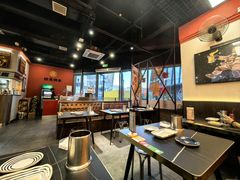 -许哥东北烧烤·铁丳烤串·宫后夹肉(繁花中心店)