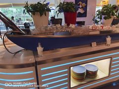 -深圳富苑皇冠假日套房酒店