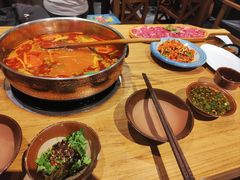 -黔诚多彩火锅(甲秀楼店)