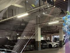 -上海星瀚奔驰4S店(红柳路店)