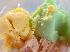 -古老冰山特色冰淇淋店(艾提尕尔店)