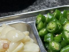 大蒜片青椒圈-酒拾烤肉(复地星光天地店)
