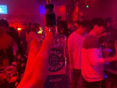 -CASTLE 古堡酒吧