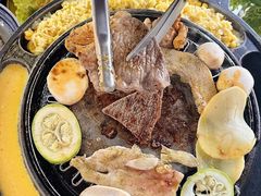 -胡悦里韩式烤肉(芝罘万达广场店)