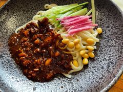 老北京炸酱面-北京老铺烤鸭(老城根店)