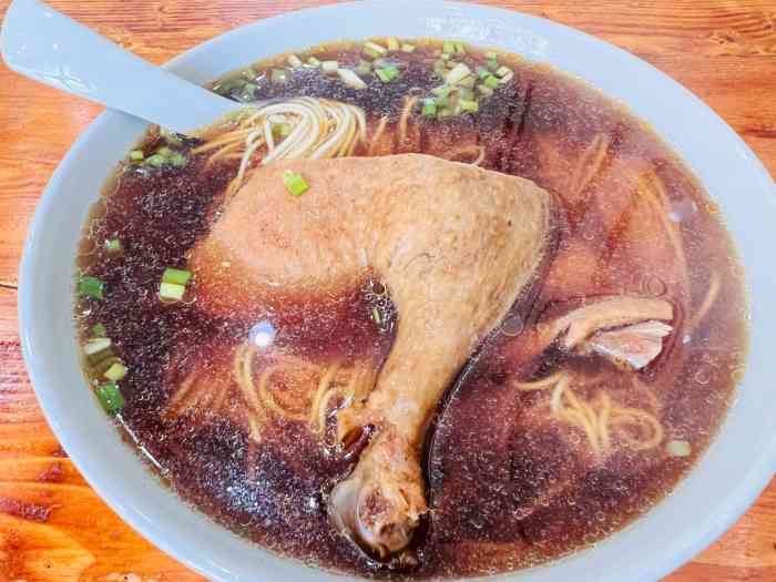 朱记奥灶面(青湖路店)-"浇头真是醉了,奥鸭面就三块肉两块还是骨头.