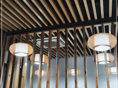 大堂-郑记•不夜城烧烤•龙虾•虾蟹(黄鹤楼店)