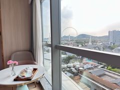 -雪梅月子中心(华侨城店)