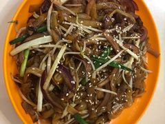 干炒牛河-華歡冰室-WahFoon(吉大店)