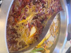 -沸炉重庆老火锅(军事博物馆店)