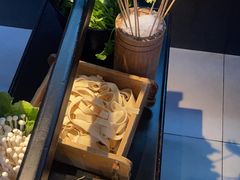 -辣伍鲜毛肚老火锅(元一店)