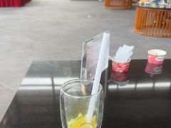 -亚龙湾喜来登·美景台大堂吧