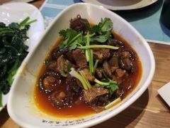 -临界音乐酒馆·小龙虾·江湖菜(华熙LIVE·鱼洞店)